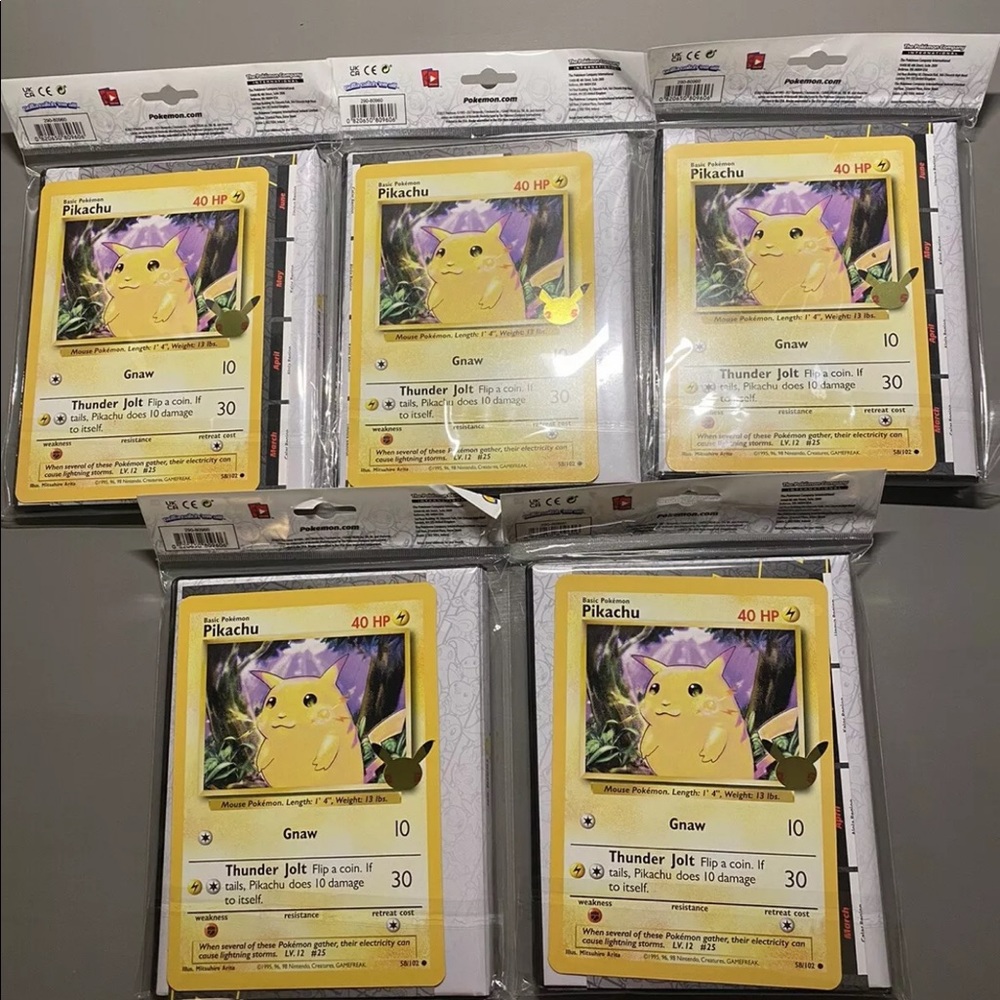Pokemon: 25th Anniversary First Partner Binder - Picture 2 of 4